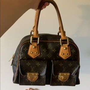 💕SALE Louis Vuitton Manhattan PM💕